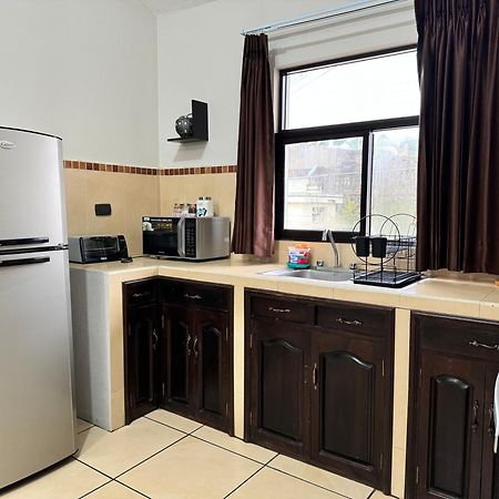 Апартаменти Amplio Apartamento, En Colonia Cerezos, Tercer Nivel Реталулеу Екстер'єр фото